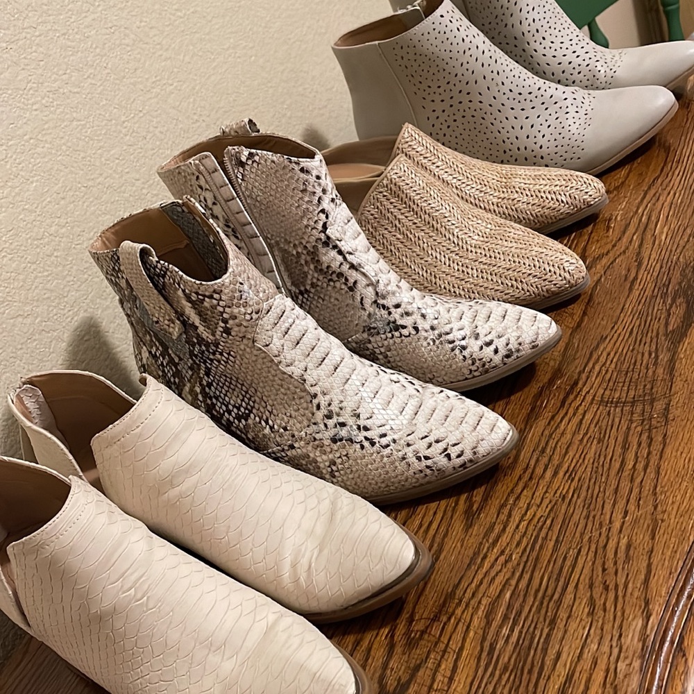 Booties Womens 9